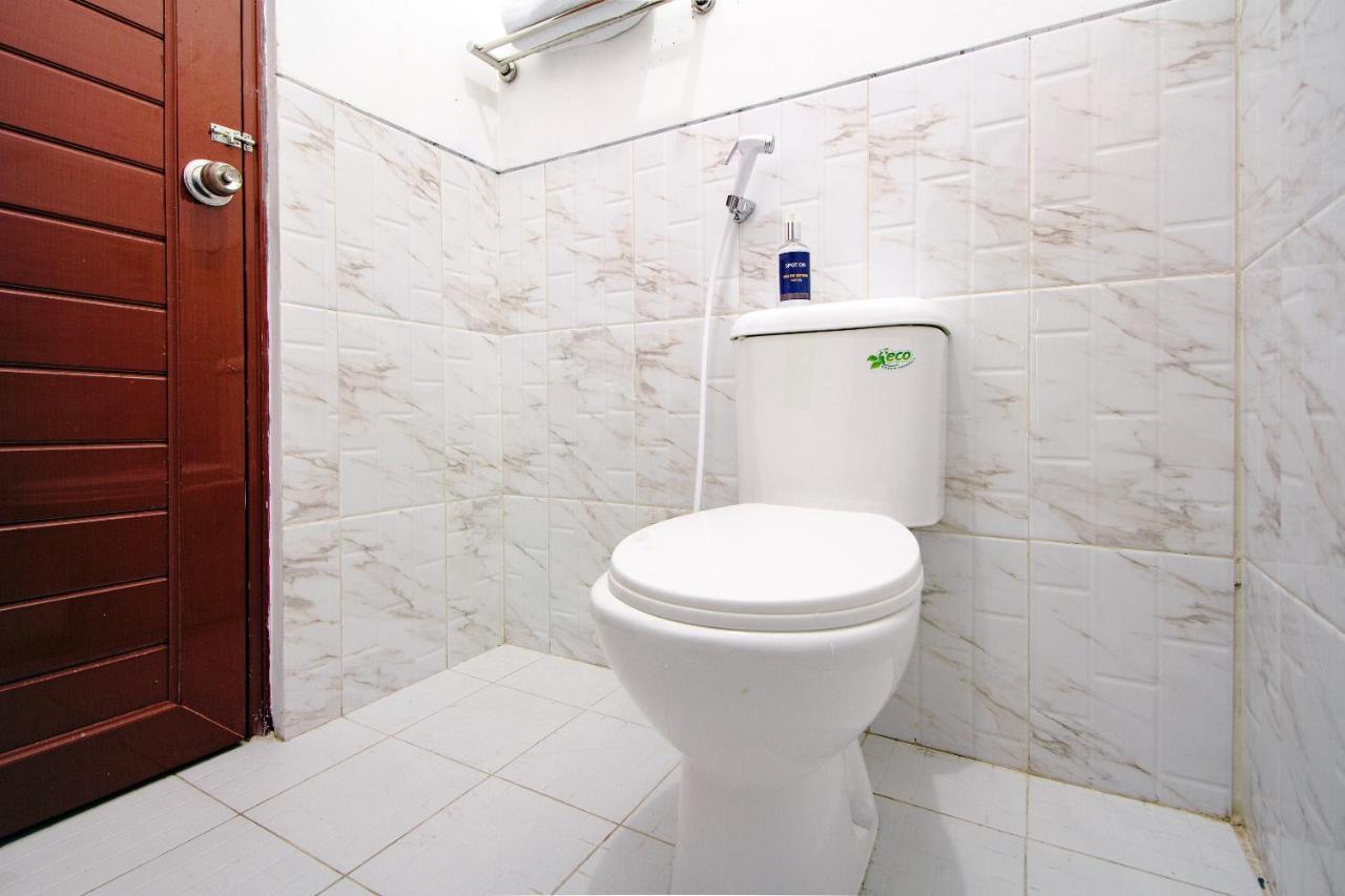 Spot On 2107 Ijo Pupus Syariah Residence Baturetno Exterior photo